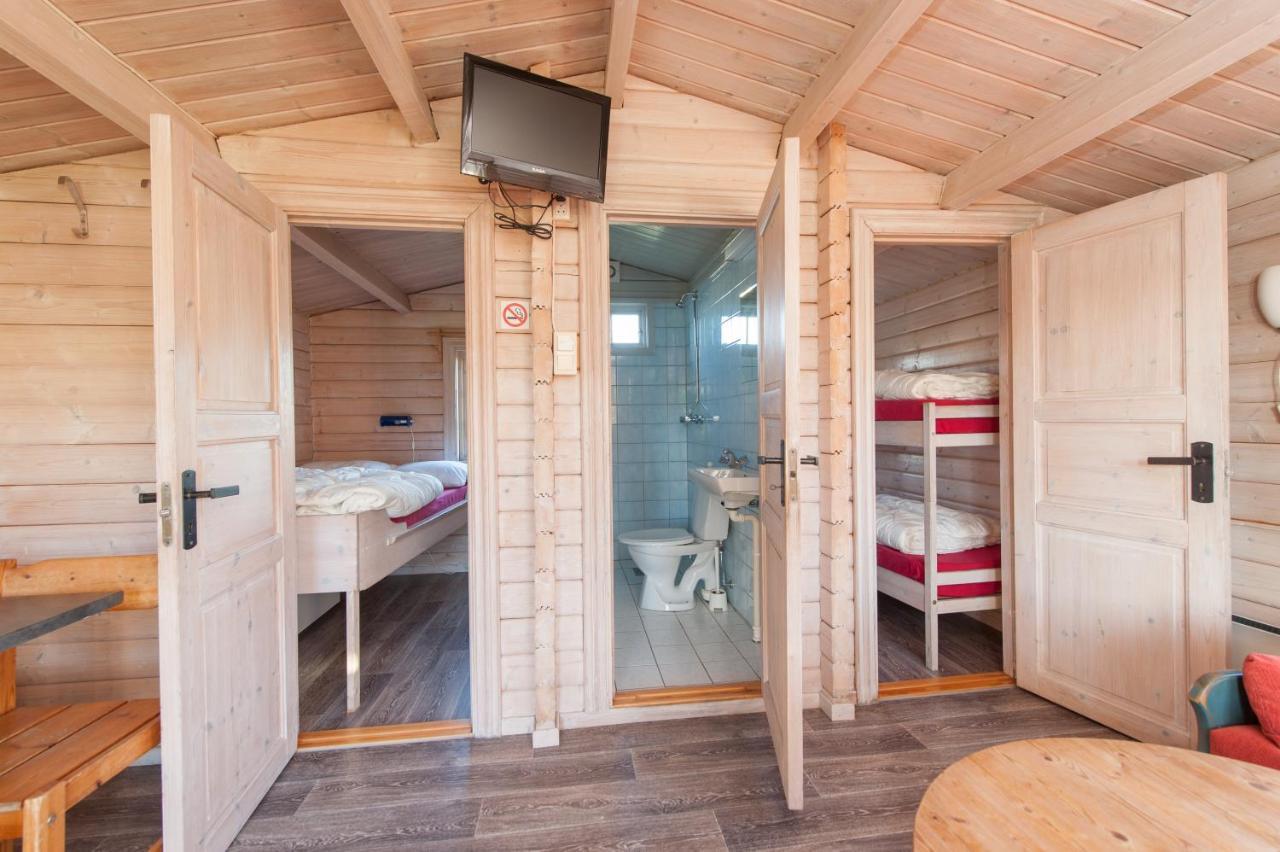 Hamre Familiecamping Hotel Кристиансан Стая снимка