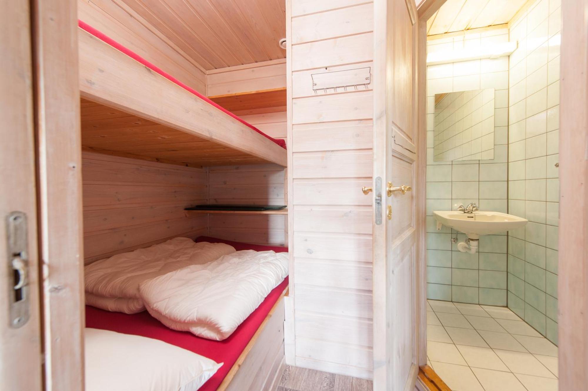 Hamre Familiecamping Hotel Кристиансан Стая снимка